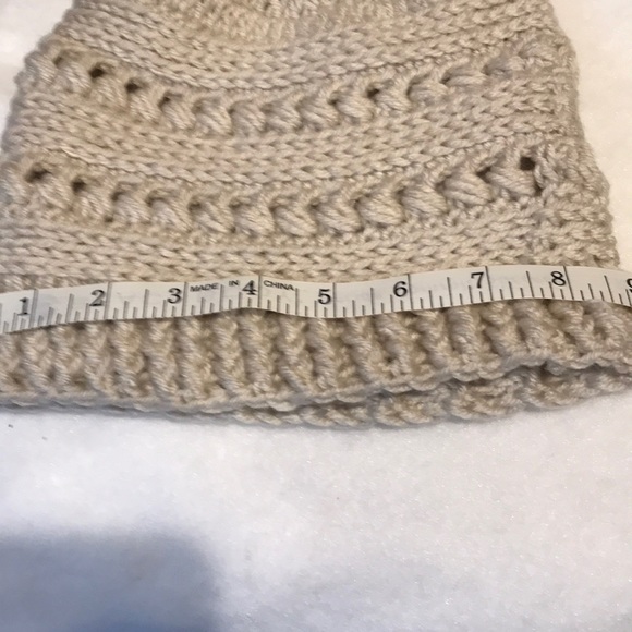 Hand Crocheted Slouchy Hat/Fur Pom Pom - Picture 7 of 8